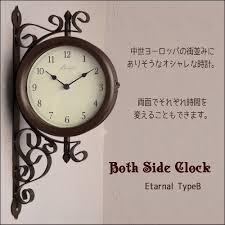 時計が2つ合わさった両面時計はインテリアのアクセントにも大人気 こちらはエレガントなフレームが魅力です 両面時計 家具 かわいい 時計