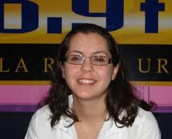 Las campañas de Coca Cola pretenden contribuir con los valores sociales.