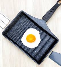 Pembahasan kali ini tentang gambar hitam putih dengan judul 23+ gambar ayam goreng kartun hitam putih, paling keren!. Kuali Untuk Telur Hancur 26 Gambar Keperluan Untuk Kuali Untuk Menggoreng Telur Keterangan Kuali Kecil Yang Digambarkan Dan Model Lain