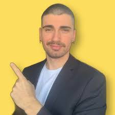 Marco Petrucci's Instagram, Twitter & Facebook