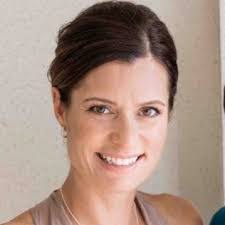 Andrea Woodford's Instagram, Twitter & Facebook