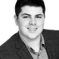 Robert Pantaleon's Instagram, Twitter & Facebook