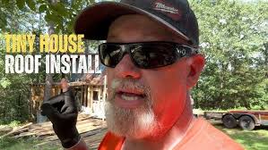 Caseta de madera infantil Tom