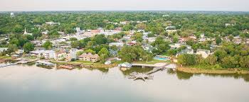 Located In The Heart Of The Mount Dora Historic District Lakeside Inn Mount Dora Lakeside Inn Mount Dora Florida