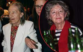 Herečka nina divíšková (82) odhodlaně bojuje s alzheimerovou chorobou. Nina Diviskova 80 Strasny Popis Jeji Nemoci Ahaonline Cz