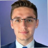 Valerie Farren's Instagram, Twitter & Facebook