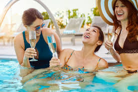 Westgate resorts is a timeshare company that was founded by david siegel in 1982. Vkg S8kus2dolm