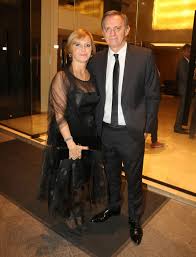 El periodista y conductor marcelo bonelli dio positivo de coronavirus y se encuentra cursando la enfermedad con un buen estado de salud después de. Todas Las Fotos De La Gran Fiesta De Casamiento De Horacio Pagani Infobae