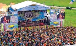 При этом спонсоры фестиваля не потребовали уплаты неустоек и возмещения ущерба — речь идет о гостиницах. Aleksinskij Rajon Bunyrevo Shema Proezda I Bilety Na Festival Dikaya Myata