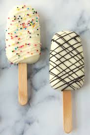 Decorate pops with decorating icing. How To Make Cakesicles Cake Pop Popsicles Hungry Happenings