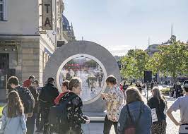 May 30, 2021 · the portal is a joint project with the benediktas gylys foundation, the city of vilnius, the city of lublin, and the crossroads centre for intercultural creative initiatives. Vilnius And Lublin Are Now Connected By A Portal Domus