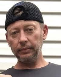 Daniel Stull's Instagram, Twitter & Facebook