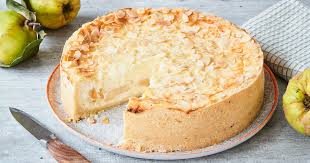 Quitten Kasekuchen Cremig Lecker Die Besten Backrezepte Mit Gelinggarantie Rezept Backrezepte Quittenkuchen Kuchen Und Torten Rezepte