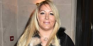 Loana petrucciani, plus connue de son simple prénom, restera à tout jamais la gagnante de loft story. Fpuch Tef6ifem