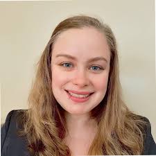 Kristen Lariviere's Instagram, Twitter & Facebook