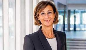 I voti a favore sono 396, i contrari. Marta Cartabia Al Ministero Della Giustizia