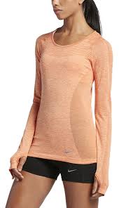 Nike golf is known for classic polos engineered to take comfort to the next level. Long Sleeve T Shirt Nike Dri Fit Knit Long Sleeve Top4football Com