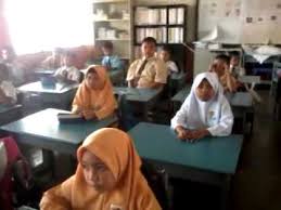 Sk seri suria merupakan sekolah yang terletak dalam sebuah taman perumahan berhampiran dengan bandar kinrara. Sk Sri Suria 2 Youtube