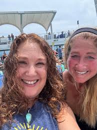 Mini Reunion in the middle of the Atlantic Ocean 🌊