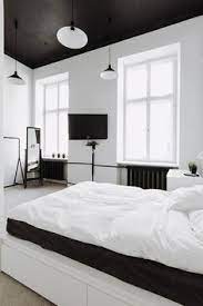 Maka pemilihan warna cat dinding yang tepat di kamar tidur dapat membantu anda umumnya, cat kamar tidur berwarna putih dan biru karena kedua warna ini mampu menampilkan suasana yang menenangkan sehingga tidur bisa terasa. Terpopuler 20 Warna Cat Kamar Tidur Hitam Putih