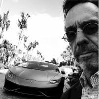 20+ "Stephen E." profiles