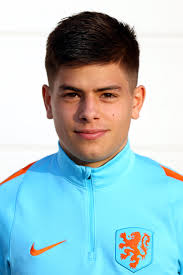 Kendati demikian, ia tidak mau menyerah begitu. Gabriel Culhaci Wikipedia