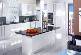 To give wooden cabinets an extra shine and prevent grease from sticking to the surface, dab a if your white cabinets are made of wood and the yellow isn't coming off, your next. 17 White And Simple High Gloss Kitchen Designs Home Design Lover
