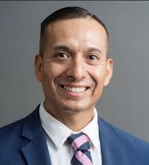 Carlos Leyva's Instagram, Twitter & Facebook