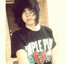I just love the way they look with that nice big pink head. Emo Emoboy Emoboys Emokid Emokids Emoselfie Blackhair Emohair Emohairstyle Emos Blackhair Brownhair Scene Cute Emo Boys Hot Emo Boys Cute Emo Guys