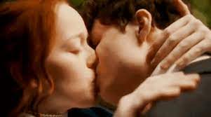 Anne with an e's gilbert and anne were as cute as could be, and here are 10 times the netflix series couple completely defined relationship goals. Am I Loud And Clear Bonus Gif Gilbert Kissing Anne Hand Anne With An