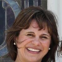 Monique Derrington Obituary