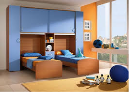 I modi per mettere due piazze sotto all'armadio sono più di uno: Sorrento Cameretta A Ponte Con Doppi Letti Fissi L Offerta Include N 2 Letti Con Reti A Doghe Materassi Camerette Cameretta Dei Bambini Stanza Di Bambino