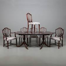 The table dimensions required are dependent on two things: Dining Table With 6 Chairs In English Style 1950 60s Furniture Dining Room Furniture Auctionet