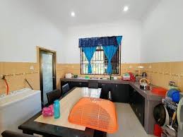 Bukan hanya hamparan bunga saja yang bisa kamu jadikan sebagai objek atau. Banglo Dua Tingkat Taman Tambak Paya Indah Tehel Melaka Fully Furnished Tanah Luas Zprop Team