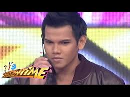 It's Showtime Kalokalike Face 2 Level Up: Taylor Lautner