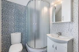 Designul final va fi unul modern. Amenajare Baie Mica Vezi Aici Modele De Inspiratie Si Sfaturi Utile Blog Romstal