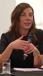 Meet ANDYs Regional Juror, Carol Lam, the Director of Corporate Brand at  Link Asset Management, a creative powerhouse with a track record of shaping  Asia's largest REIT brand and leading iconic global