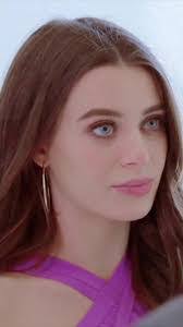 Jana Rhoades's Instagram, Twitter & Facebook