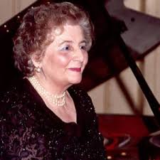 Leonor Leitão-Cadete, pianista