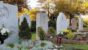 Der garten steht den bürgern und besuchern der stadt täglich zur kostenlosen benutzung zur verfügung. Friedhof Rohr In Stuttgart Vaihingen Plan Prominente