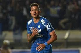 Pertandingan persib bandung vs pss sleman akan tetap digelar dengan kehadiran penonton di stadion si jalak harupat, minggu (15/3/2020). Persib Vs Pss Maung Bandung Menang Tipis 2 1 Okezone Bola