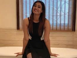 After Estranged Husband Abhinav Kohli S Shocking Allegations Against Shweta Tiwari Actress Says Life Is A State Of Mind Times Of India Her birthday, what she did before fame, her family life, fun trivia facts, popularity rankings, and more. after estranged husband abhinav kohli s