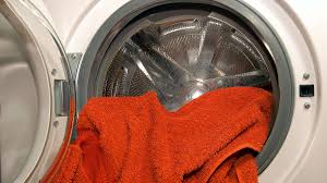 Bei der dichtung handelt es sich um ein teil, welches an der waschmaschine verhältnismäßig schnell verschleißt. Waschmaschine Reinigen Haushaltstipps Mit Hausmittel Sorgen Fur Hygienisches Gerat Wohnen