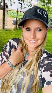 Just now realizing my fb and insta are hooked together and don’t know how  to undo it 🫣 sorry for the barrel race overload insta 🤪