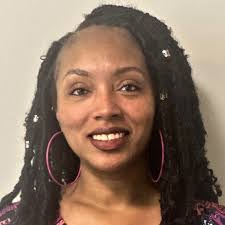 Sheila Sanderson's Instagram, Twitter & Facebook