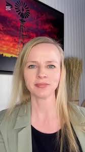 I enjoyed chatting with Colin Tanner & Chad Yanchycki of FP Genetics about  the latest in wheat & durum seed varieties. Learn more in this week's  segment. 🎧📹Watch/Listen here: https://loom.ly/HqhOV9I #agriculture  #seedselection