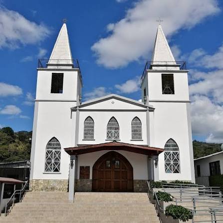 Parroquia San Juan Bautista de Boquete se prepara para honrar a los fieles difuntos