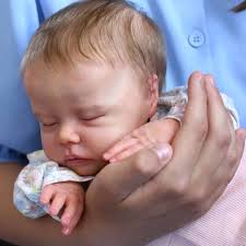 Who wants me ? I'm available m christmas 5 मয় ٢4