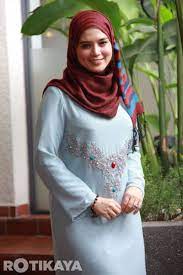 Bakat dan kejelitaan nurul syuhada nurul ain mohd zin dikesan apabila beliau memenangi program realiti terbitan tv3, malaysian top host pada nurul syuhada mengambil alih tugas pengacaraan majalah 3 dari norzie pak wan chek yang sudah mendirikan rumah tangga dengan aidid marcello. Pin On Informasi