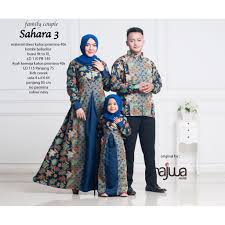 Baju copel ayah ibu borkat acara lamaran anak / setiap sang ibu pergi sang ayah tega memaksa anaknya sendiri | jelang siang. 102 Gaya Baju Couple Ayah Ibu Dan Anak Perempuan Paling Bagus Modelbaju Id